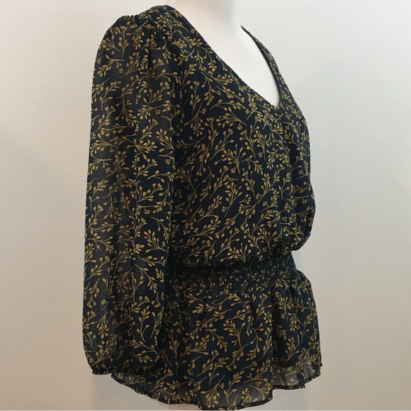 Everly | Dark Blue w/ Golden Yellow Floral Top - Picture 5 of 9
